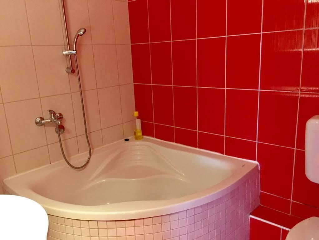 Villa Anja Apartments Mostar Bagian luar foto